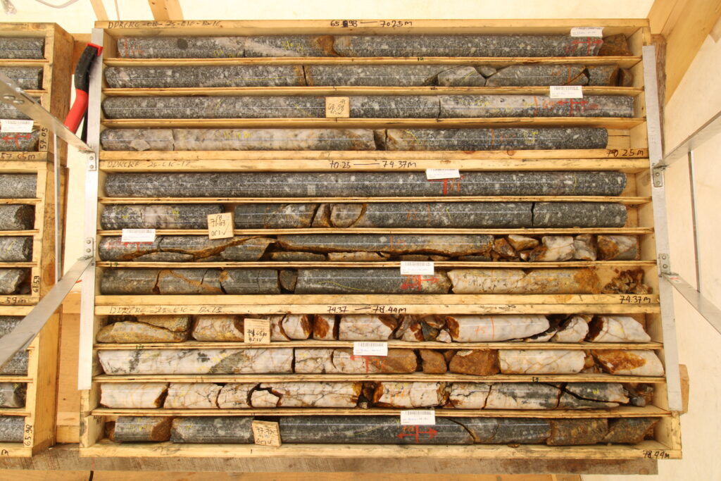 Ddrcrg 25 010 Box 16 18