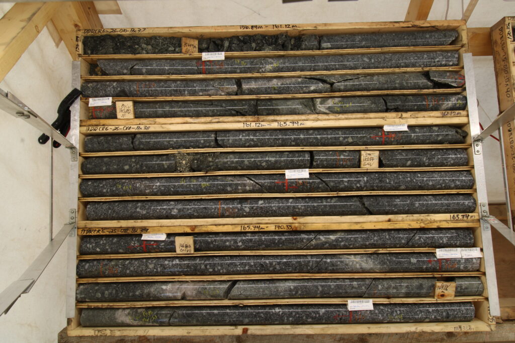 Ddrcrg 25 010 Box 37 39