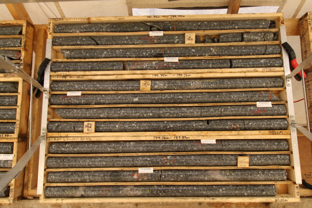 Ddrcrg 25 010 Box 40 42